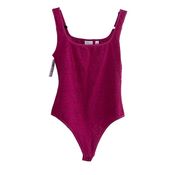 Aritzia Tops Aritizia Babaton One Piece Body Suit Wavey Pattern